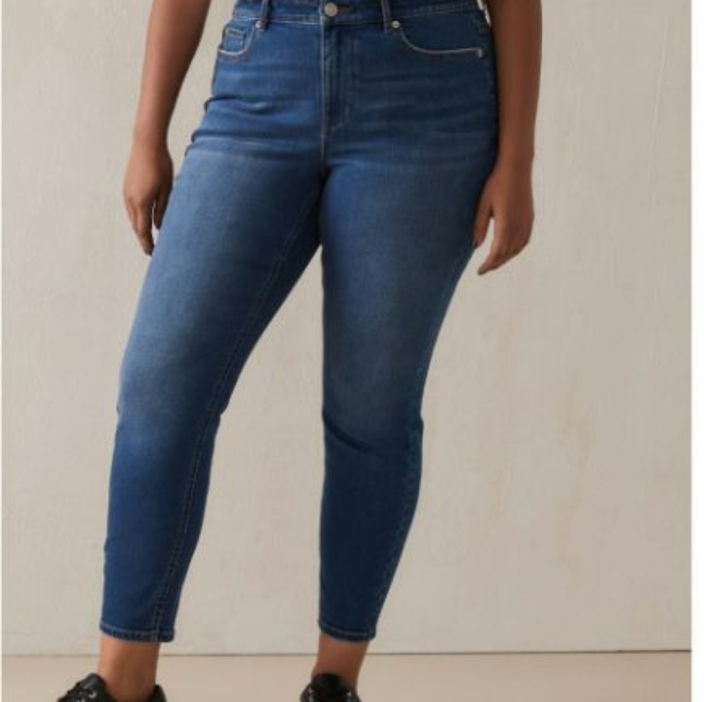 NEW COPY - Stretchy skinny Jeans
